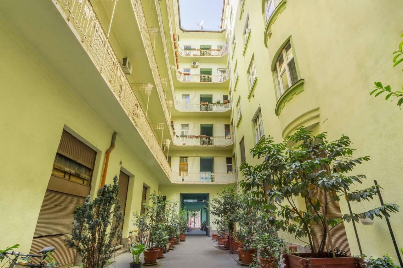 Vori Vori De Luxe Apartment 布达佩斯 外观 照片