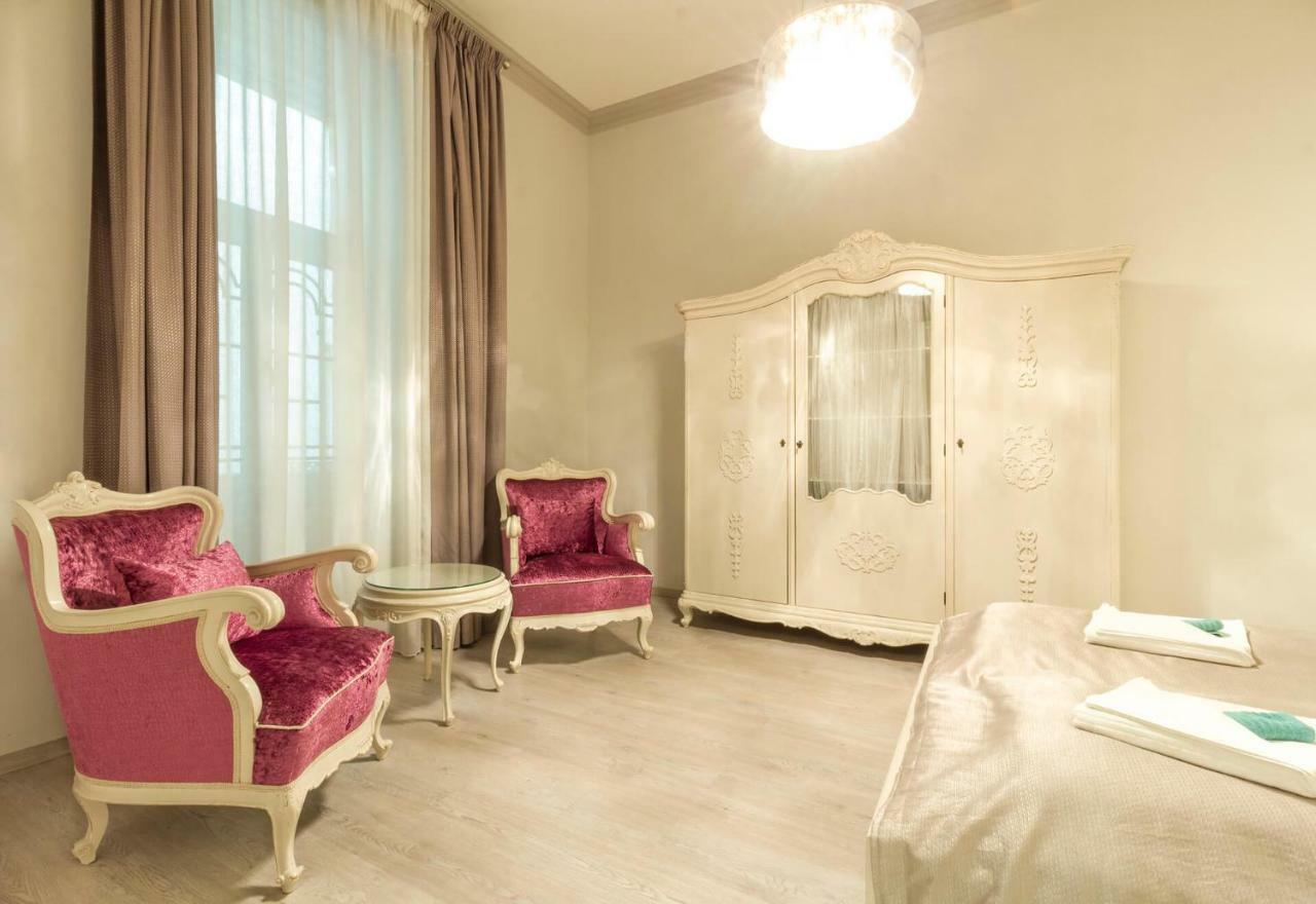 Vori Vori De Luxe Apartment 布达佩斯 外观 照片