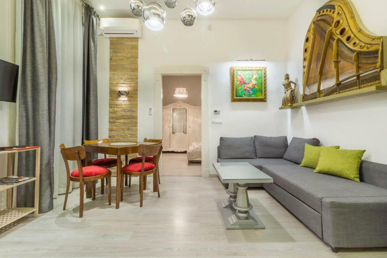Vori Vori De Luxe Apartment 布达佩斯 外观 照片